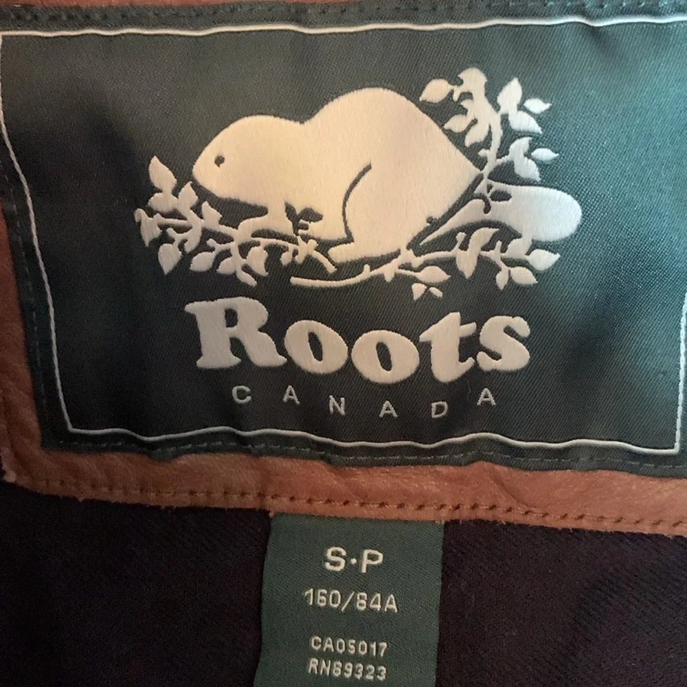 Roots buffalo plaid cotton heavy flannel shirt w elbow patches EUC - Picture 3 of 9